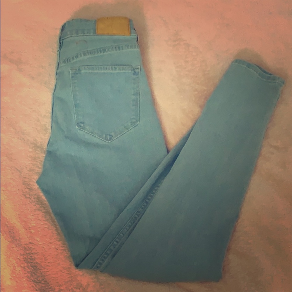 H&M High Waist Light Wash Jeans
